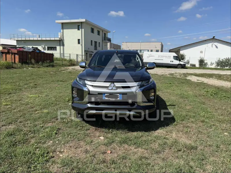 2021 Mitsubishi L200