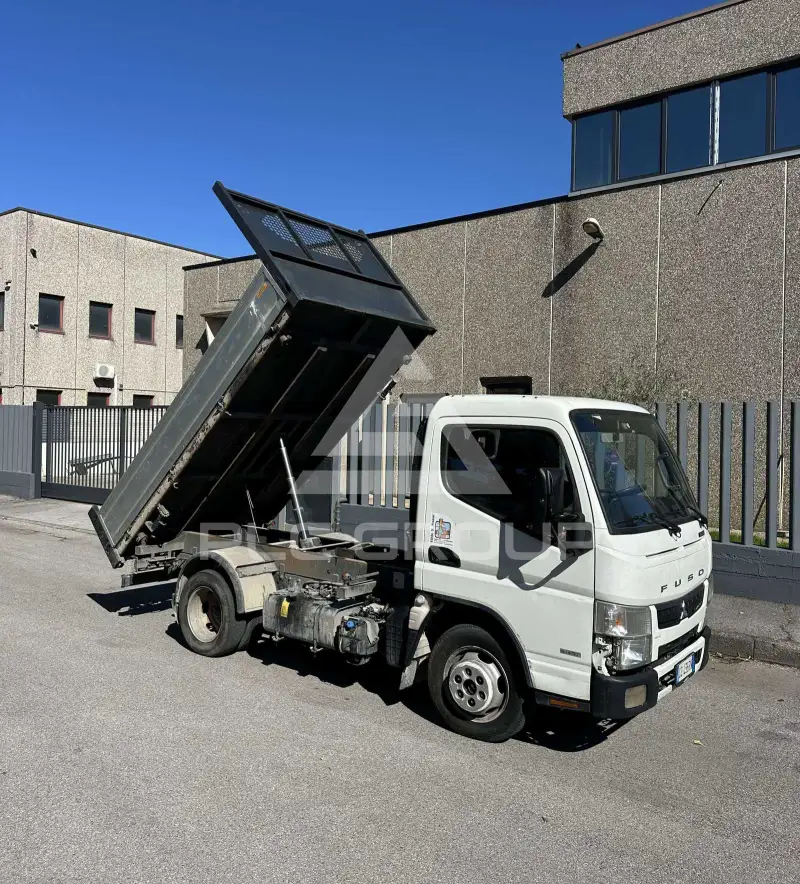 2021 Mitsubishi Canter