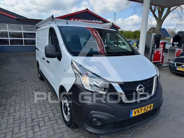 2021 Nissan NV 300