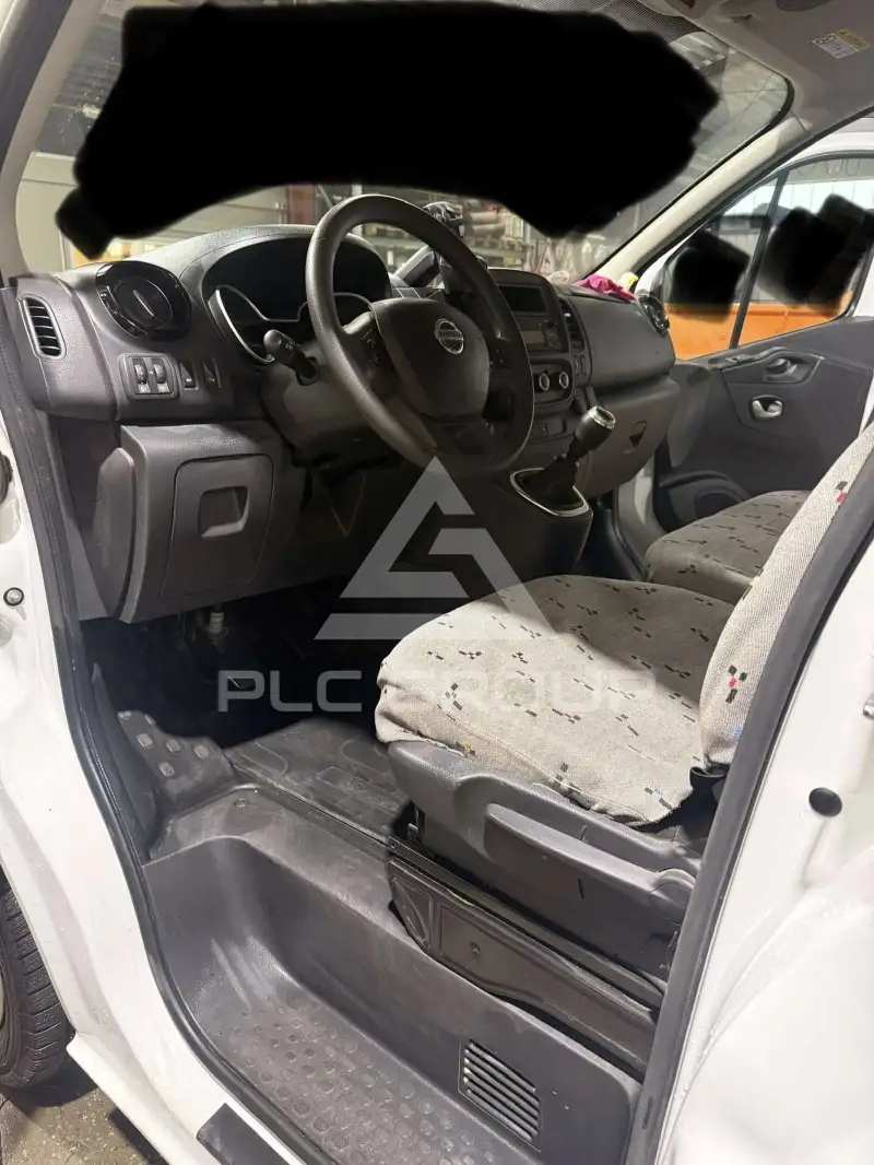 2021 Nissan NV 300