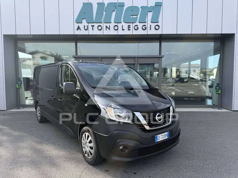 2021 Nissan NV 300