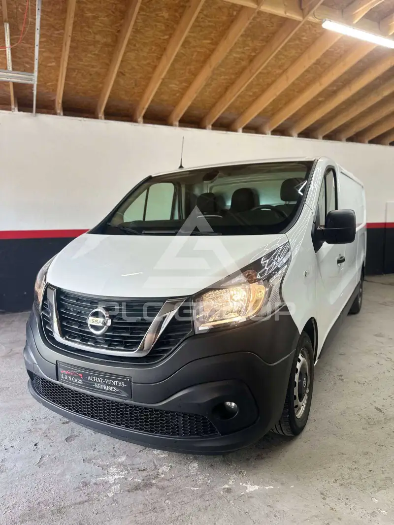 2021 Nissan NV 300