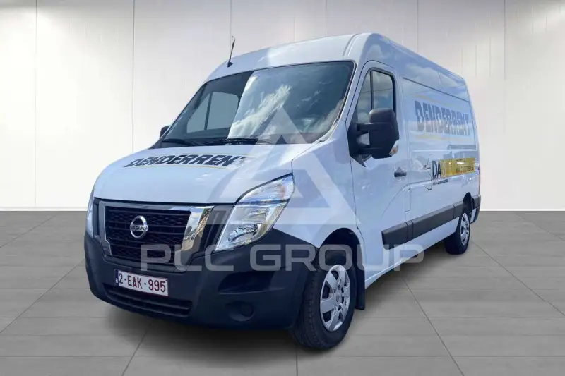 2021 Nissan NV 400