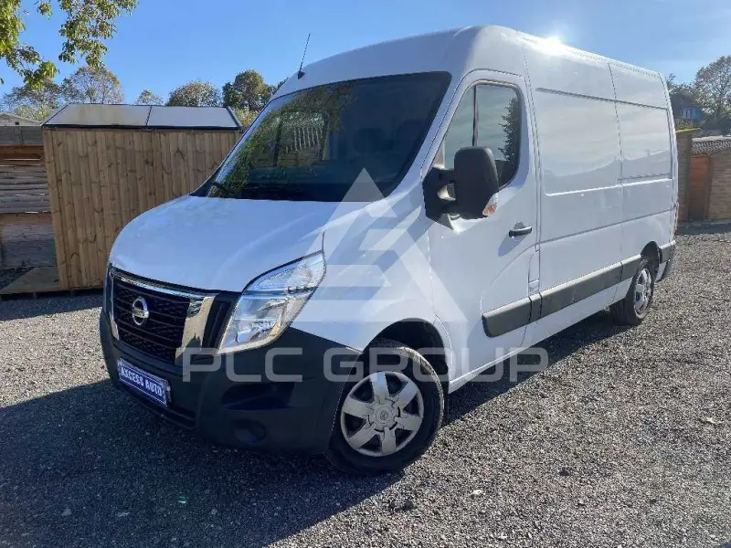 2021 Nissan NV 400