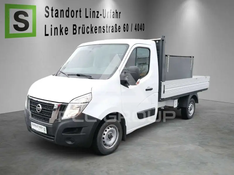 2021 Nissan NV 400