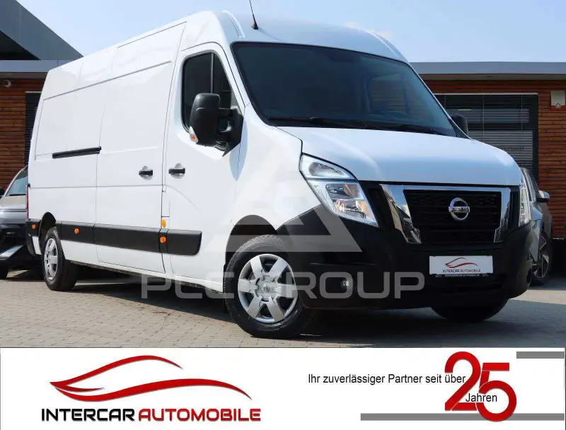 2021 Nissan NV 400
