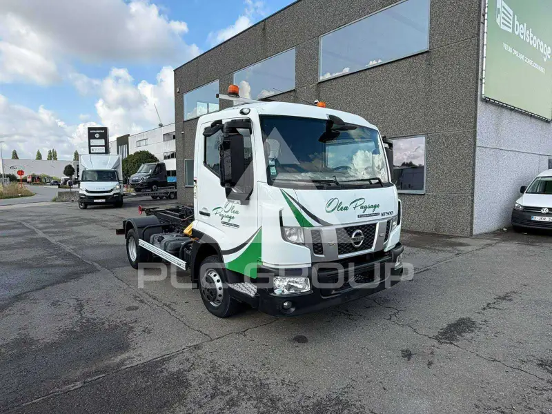 2021 Nissan NT500