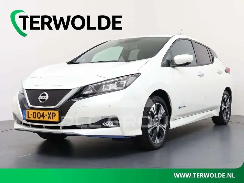 2021 Nissan LEAF