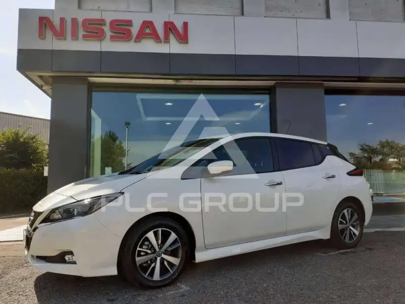 2021 Nissan LEAF