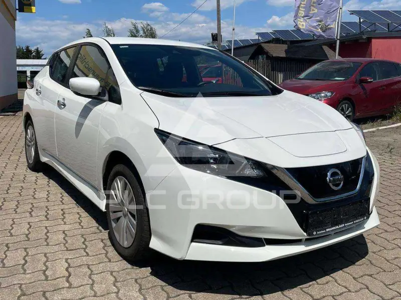 2021 Nissan LEAF