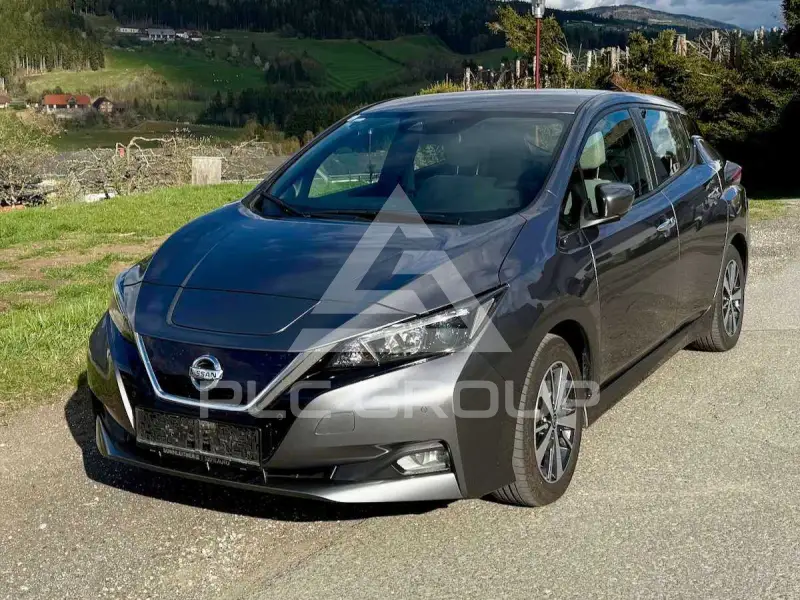 2021 Nissan LEAF
