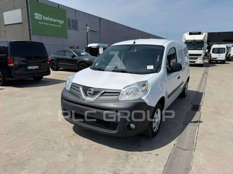 2021 Nissan NV 250