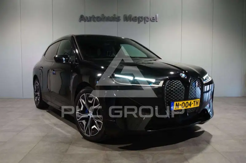 2021 BMW iX