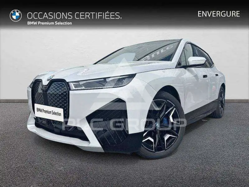 2021 BMW iX