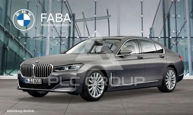 2021 BMW 740