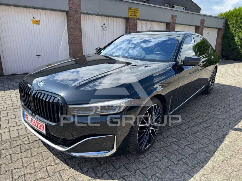 2021 BMW 750