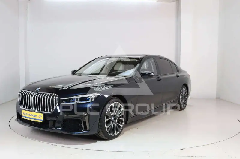 2021 BMW 750