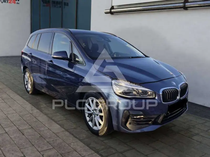 2021 BMW 220