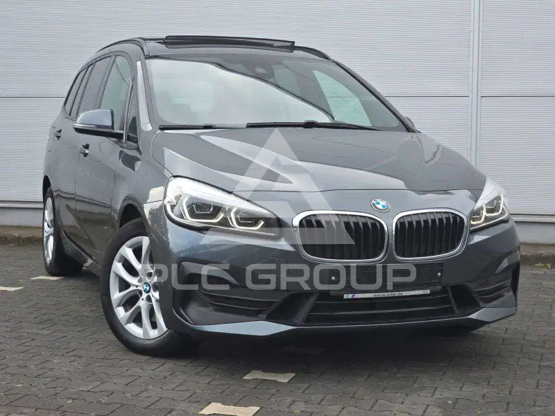 2021 BMW 220