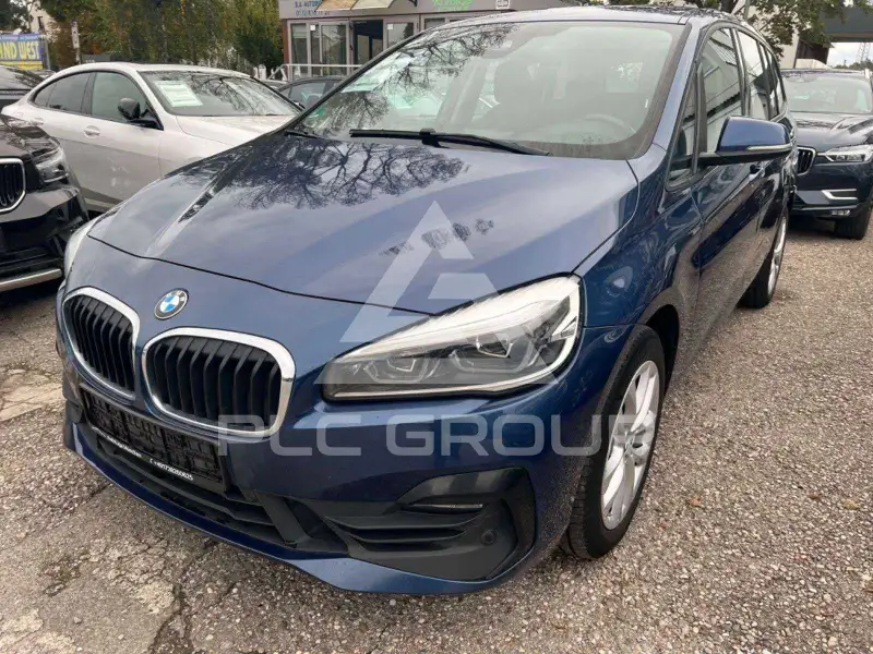 2021 BMW 220