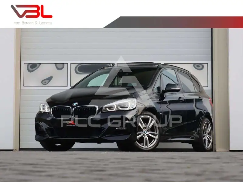2021 BMW 220