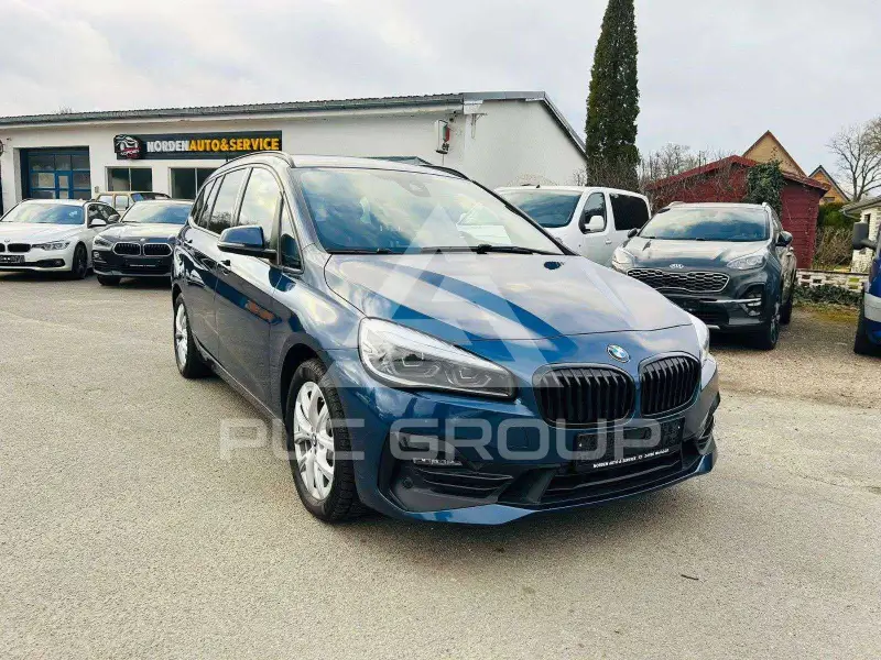 2021 BMW 220