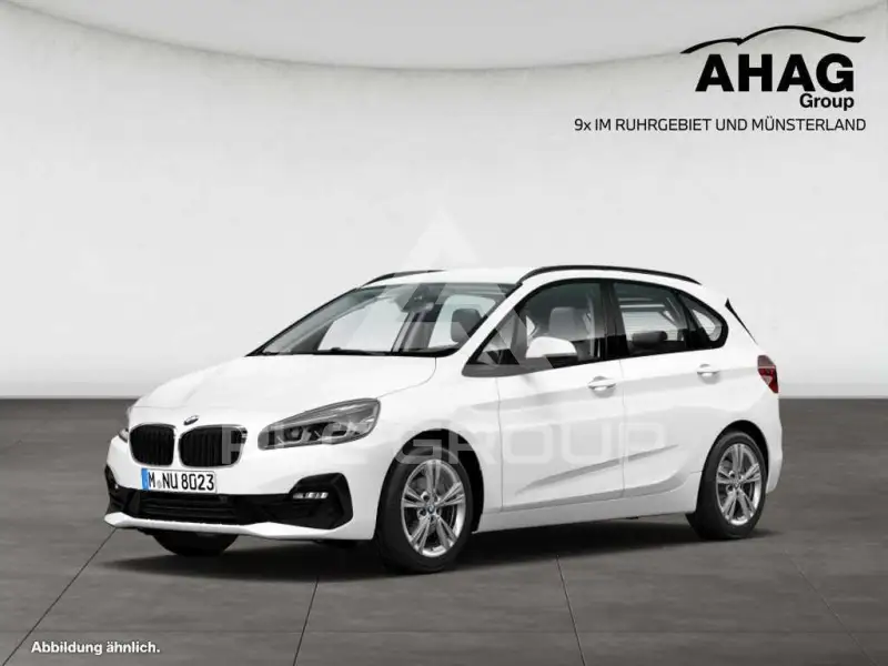 2021 BMW 220
