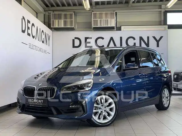 2021 BMW 220