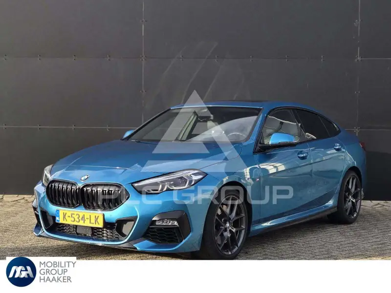 2021 BMW 220