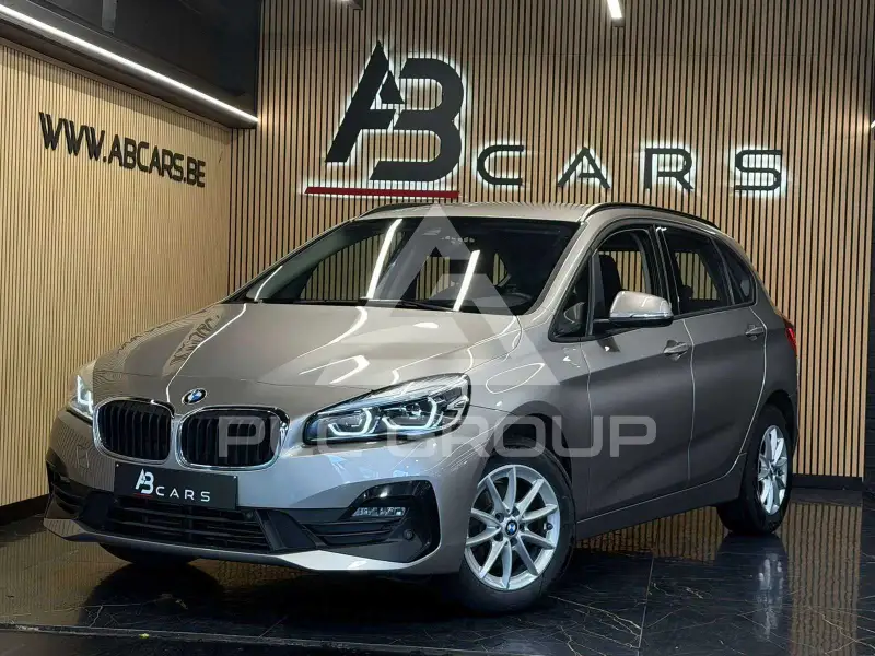 2021 BMW 216