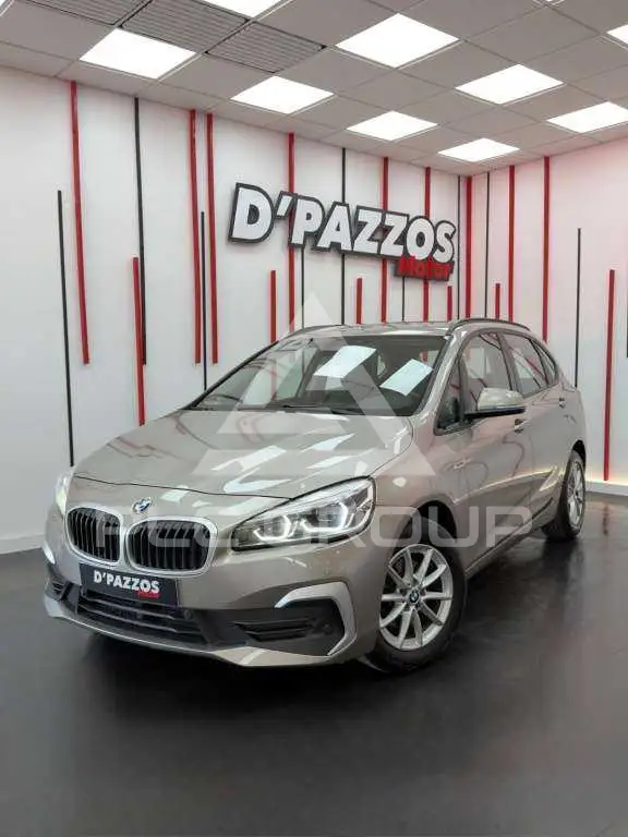2021 BMW 216