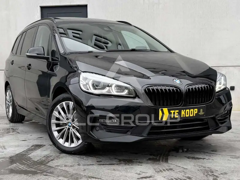 2021 BMW 216