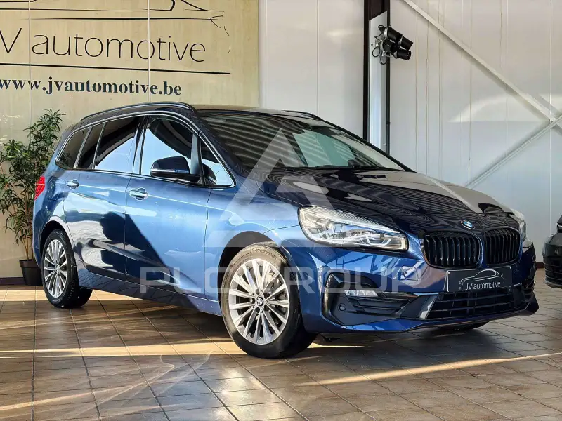 2021 BMW 216