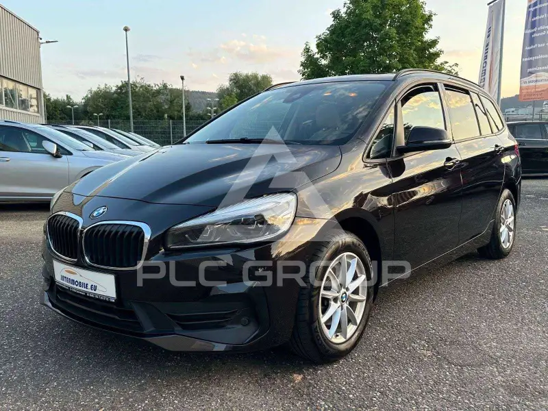 2021 BMW 216