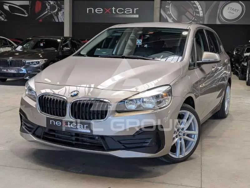 2021 BMW 216
