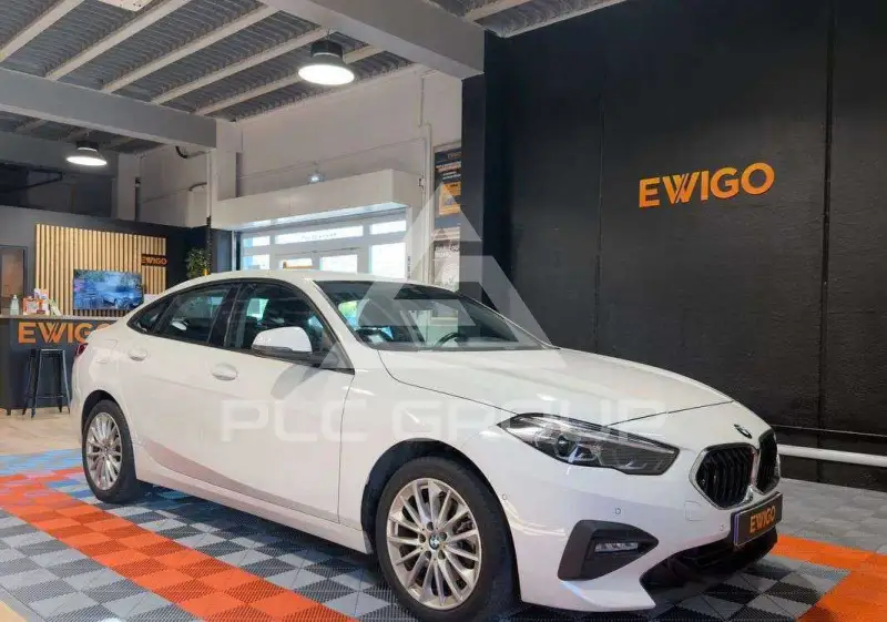 2021 BMW 216