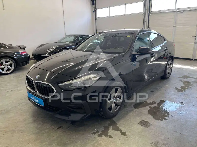 2021 BMW 216