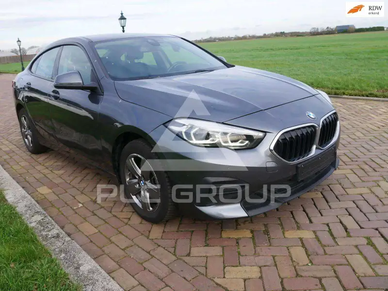 2021 BMW 216