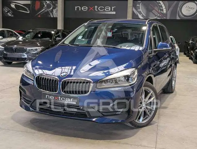 2021 BMW 216