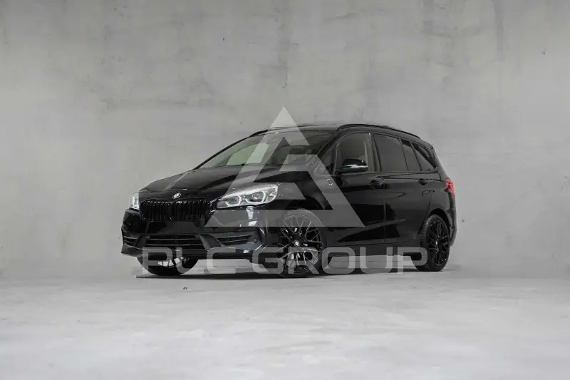 2021 BMW 216