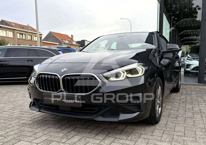 2021 BMW 216