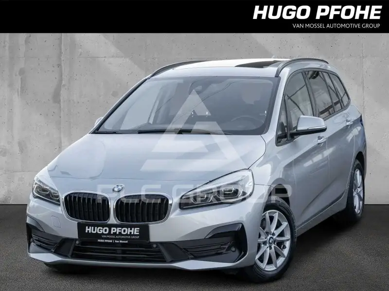 2021 BMW 216