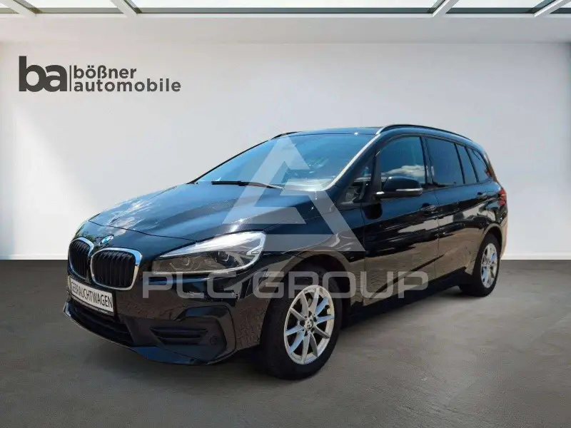2021 BMW 216
