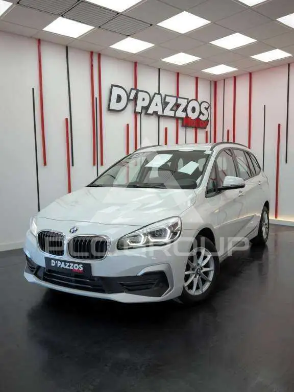 2021 BMW 216