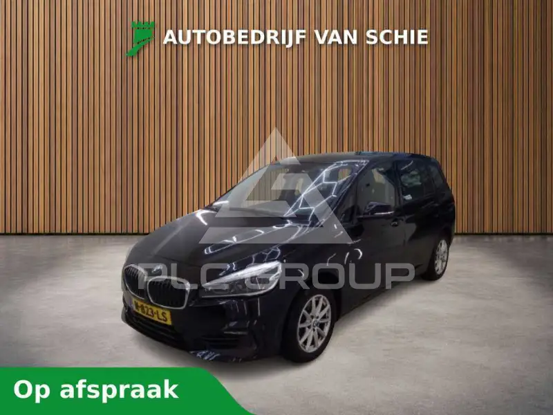 2021 BMW 216