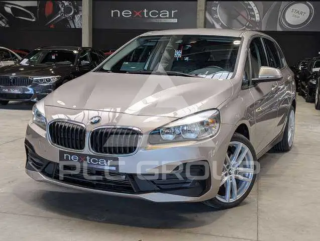 2021 BMW 216