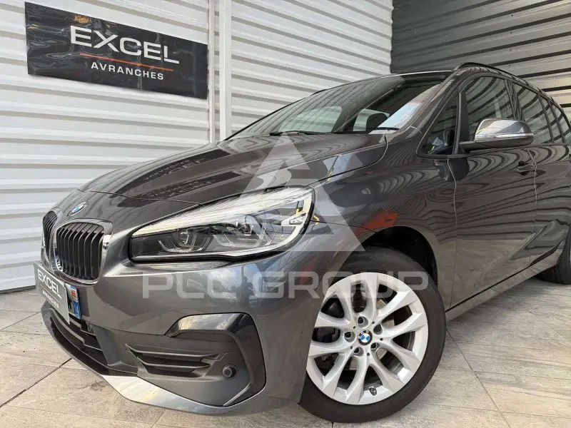 2021 BMW 216