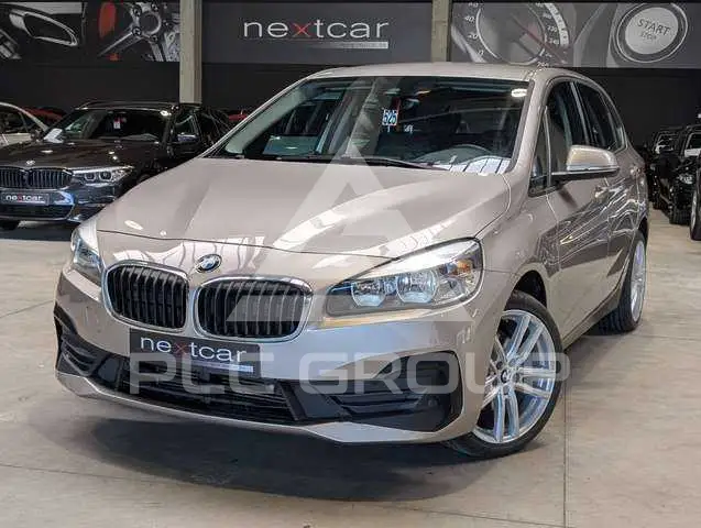 2021 BMW 216