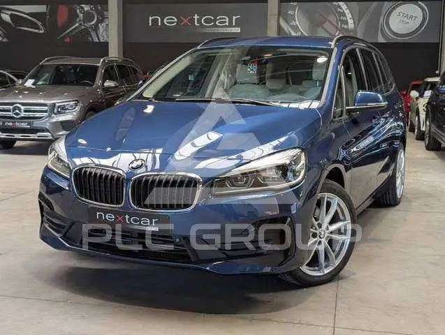 2021 BMW 216