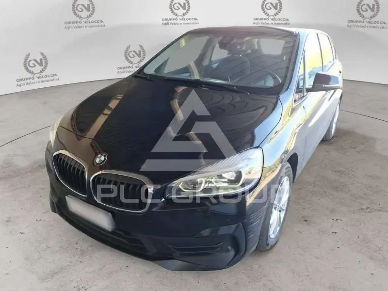 2021 BMW 216